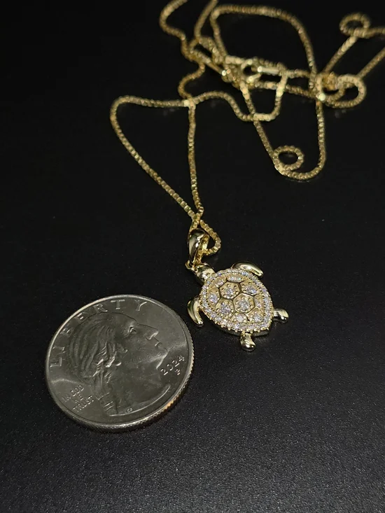 ✨ Moissanite Turtle Necklace – Gold Filled – 20” Box Chain – Luxury Sparkle ✨ - Picture 3 of 7